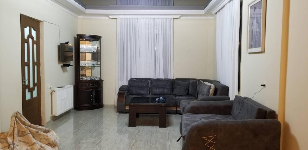 Mate'S Guest House Kobuleti Ngoại thất bức ảnh