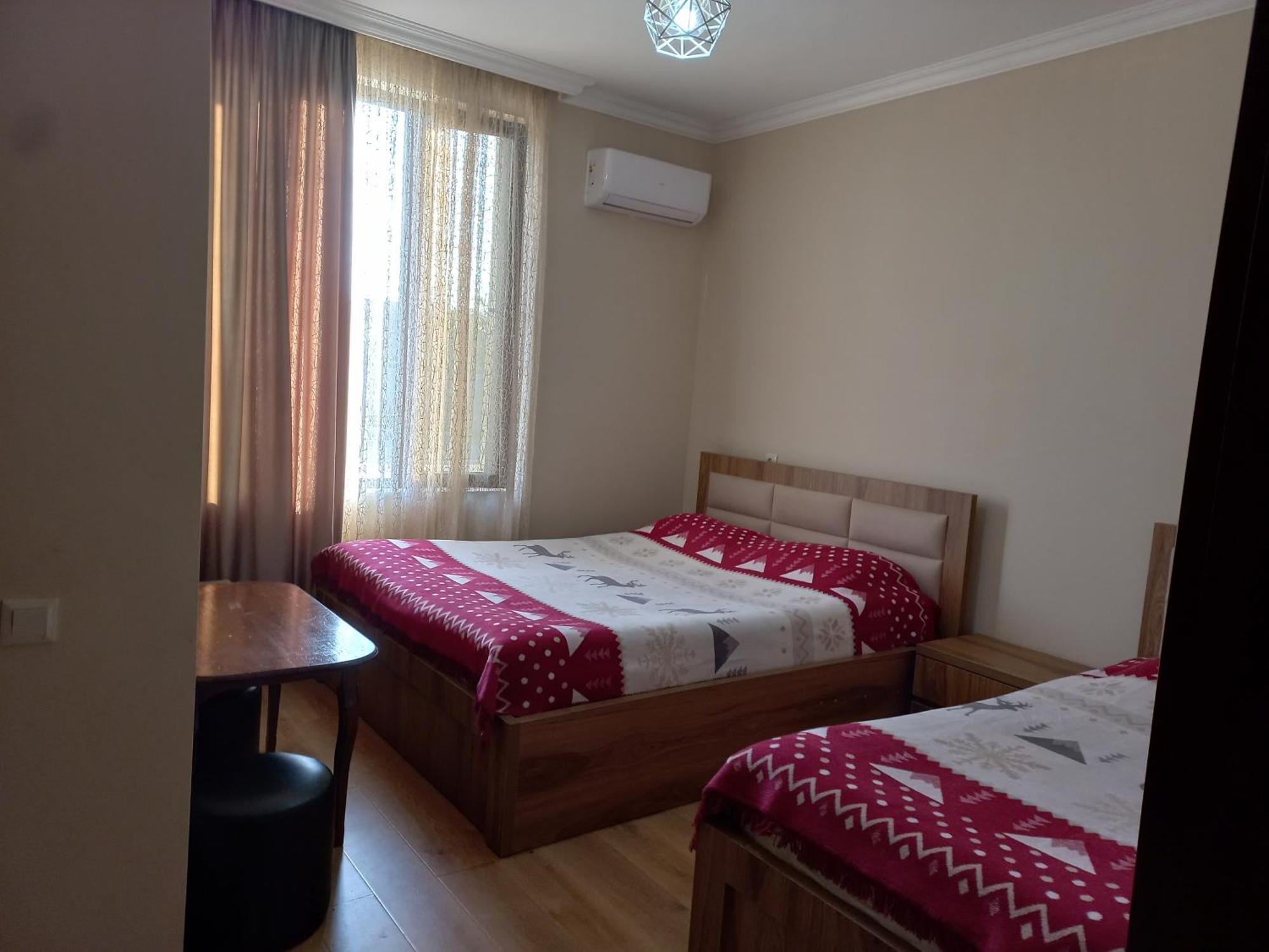 Mate'S Guest House Kobuleti Ngoại thất bức ảnh